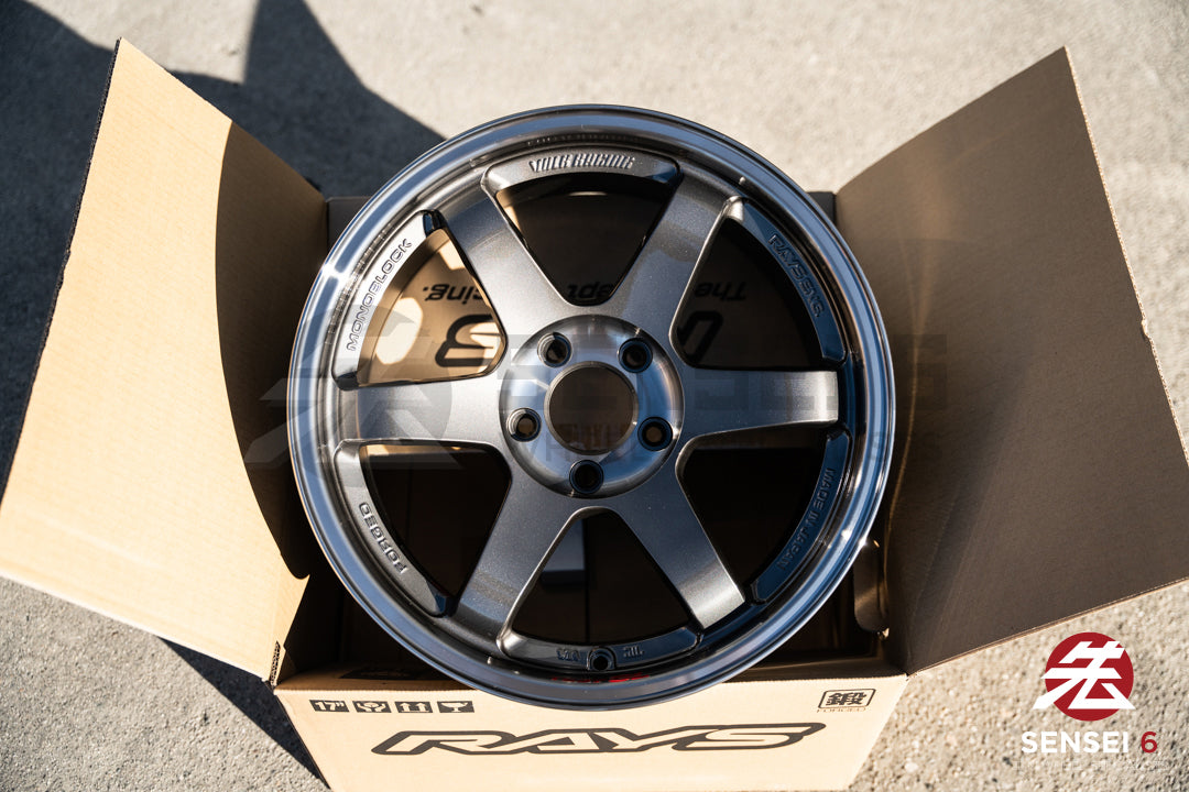 Volk TE37SL / 17x9.5 +45 / 5x114.3 / Pressed Graphite (PG)
