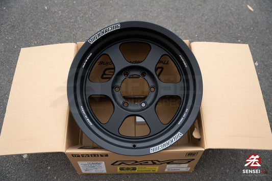 Volk TE37XT M-Spec / 17x8.5 -3 / 6x135 / Blast Black (BC)