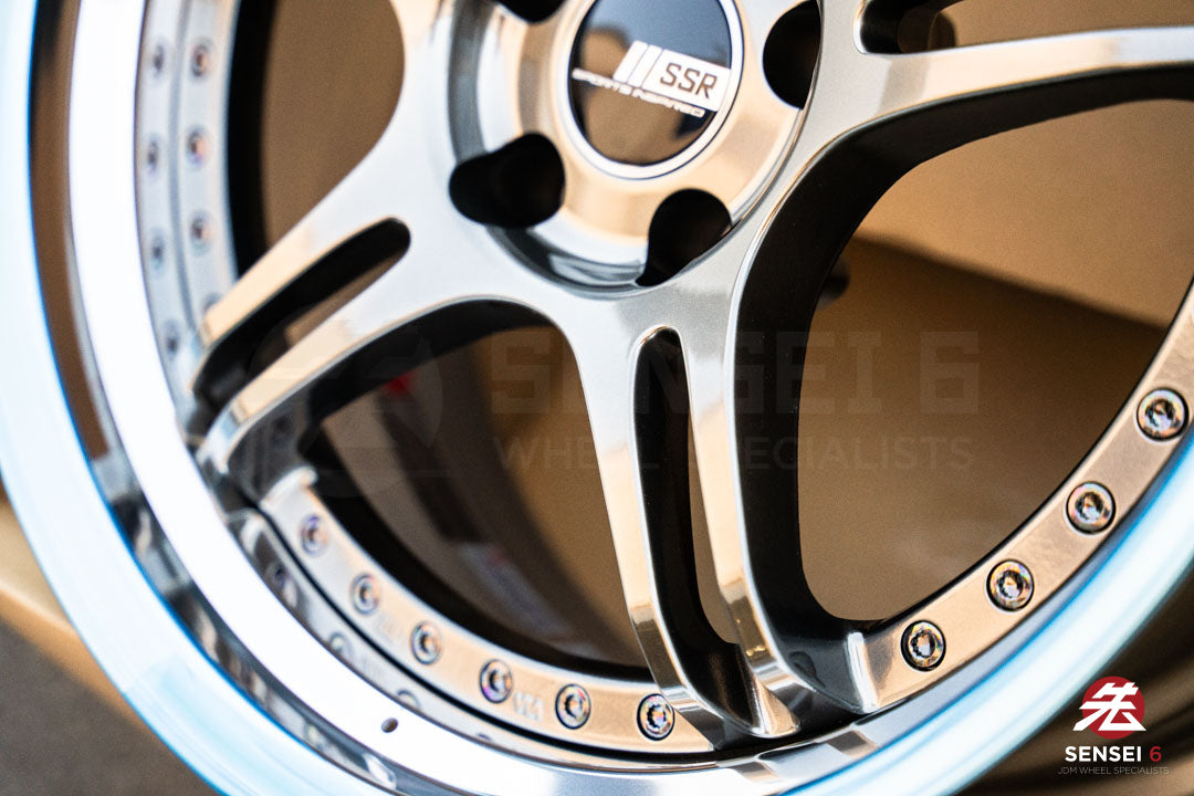 ワーク VSKF# / 18x9.5 +14、18x10.5 +15 / 5x114.3 / ライトグレーシルバー