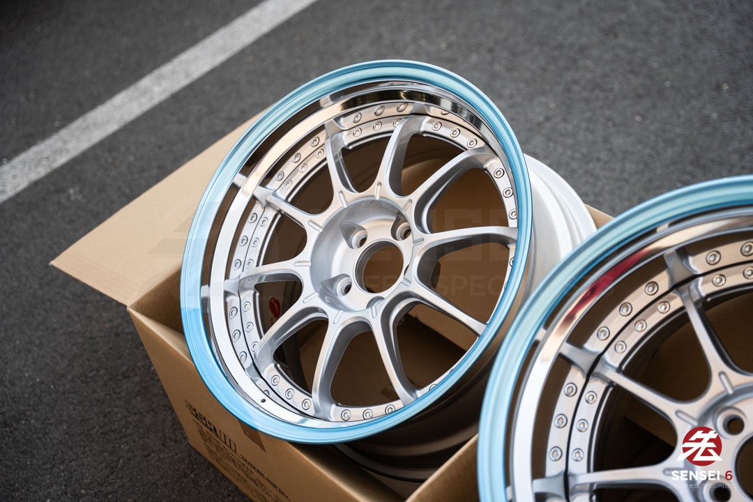 Trabajo VSKF# / 18x9.5 +14, 18x10.5 +15 / 5x114.3 / Gris claro plateado