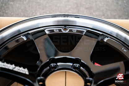 Volk TE37SB Tourer / 18x8.5 +22 / 6x139.7 / Black Rim DC (BD)
