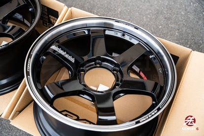 Volk TE37SB Tourer / 18x8.5 +22 / 6x139.7 / Black Rim DC (BD)