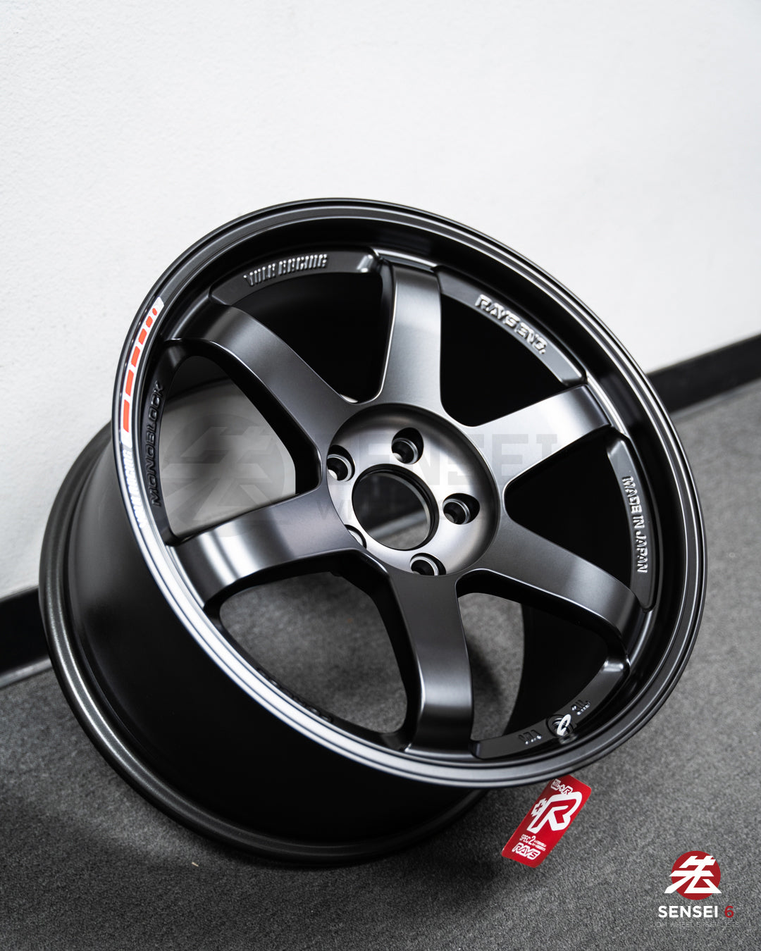 Volk TE37SL Black Edition III / 18x10 +39 / 5x114.3 / Llanta negra prensada Redot 
