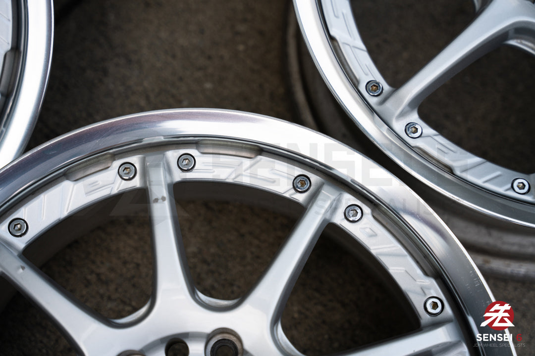 Wedssport SA70TT (Ruedas usadas) / 17x7 +49 / 5x114.3 / Plateado