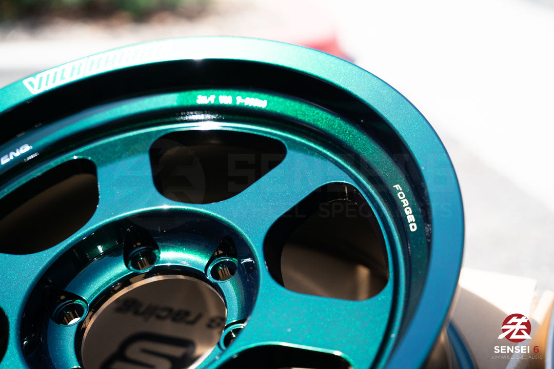 Volk TE37XT M-Spec / 17x8.5 +15 / 6x139.7 / Racing Green (IG)