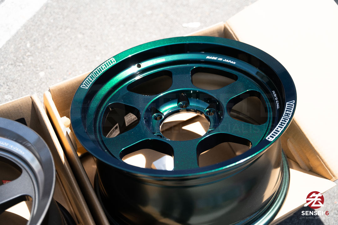 Volk TE37XT M-Spec / 17x8.5 +15 / 6x139.7 / Racing Green (IG)
