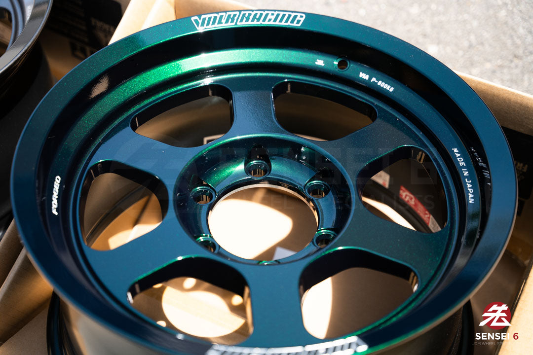 Volk TE37XT M-Spec / 17x8.5 +15 / 6x139.7 / Racing Green (IG)