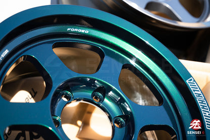 Volk TE37XT M-Spec / 17x8.5 +15 / 6x139.7 / Racing Green (IG)