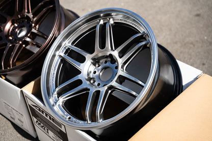 AME Tracer TM02 / 18x10 +25 / 5x120 / Hyper Silver (HS)