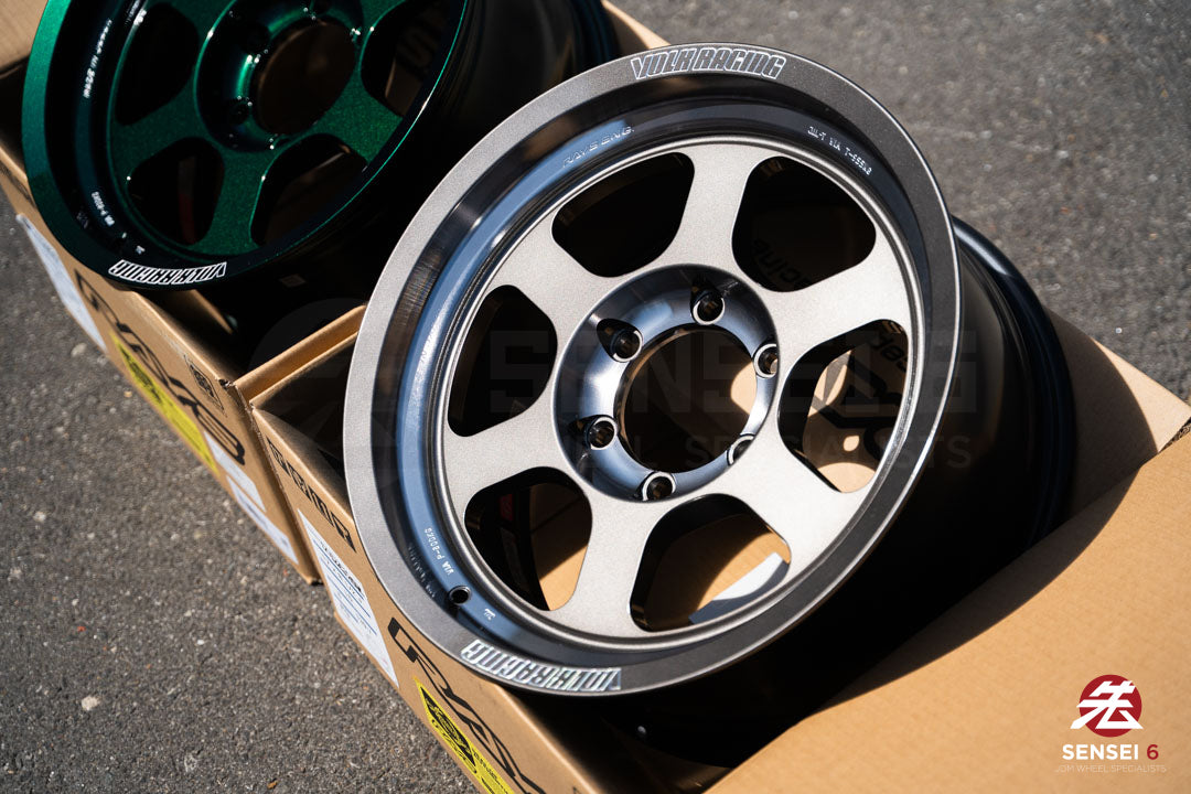 Volk TE37XT SL M-Spec / 17x8.5 +15 / 6x139.7 / Pressed Graphite (PG)