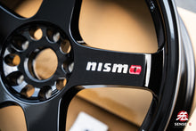 Load image into Gallery viewer, Nismo LMGT4 / 19x10.5 +15 / 5x114.3 / Gloss Black
