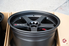 Load image into Gallery viewer, Nismo LMGT4 / 19x10.5 +15 / 5x114.3 / Matte GunBlack (MG)
