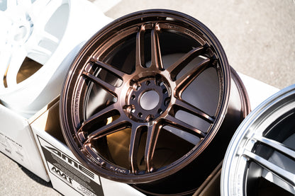 AME Tracer TM02 / 18x9.5 +37 / 5x120 / Deep Bronze