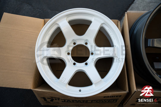 Gram Lights 57DR-X / 17x8.5-10 / 6x139.7 / Cerámica blanca perla 