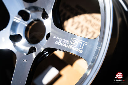 Advan GT Beyond-R / 18x9.5 +38 / 5x114.3 / Machining & Diamond Cut (MDC)