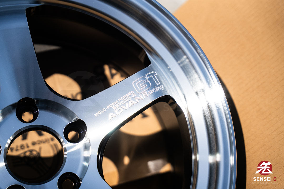 Advan GT Beyond-R / 18x9.5 +38 / 5x114.3 / Machining & Diamond Cut (MDC)