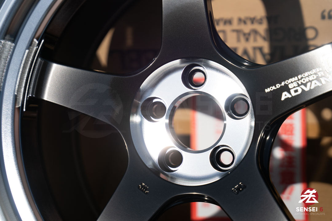 Advan GT Beyond-R / 18x9.5 +45 / 5x100 / Diamond Cut & Dark Platinum Black (DPB)