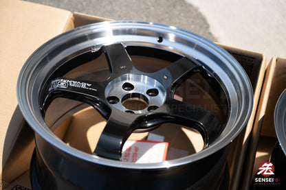 Advan GT Beyond-R / 18x9.5 +45 / 5x100 / Diamond Cut & Dark Platinum Black (DPB)