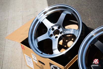 Advan GT Beyond-R / 18x9.5 +45 / 5x100 / Machining & Diamond Cut (MDC)