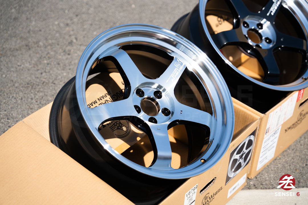 Advan GT Beyond-R / 18x9.5 +45 / 5x100 / Machining & Diamond Cut (MDC)