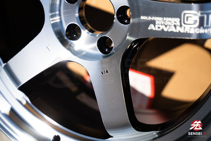 Advan GT Beyond-R / 18x9.5 +45 / 5x100 / Machining & Diamond Cut (MDC)