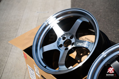 Advan GT Beyond-R / 18x9.5 +45 / 5x100 / Machining & Diamond Cut (MDC)
