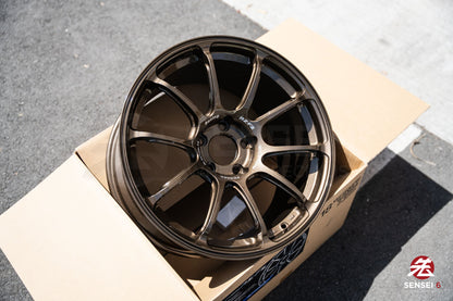 Advan RZ-F2 / 18x10 +40 / 5x114.3 / Bronce Racing Umber