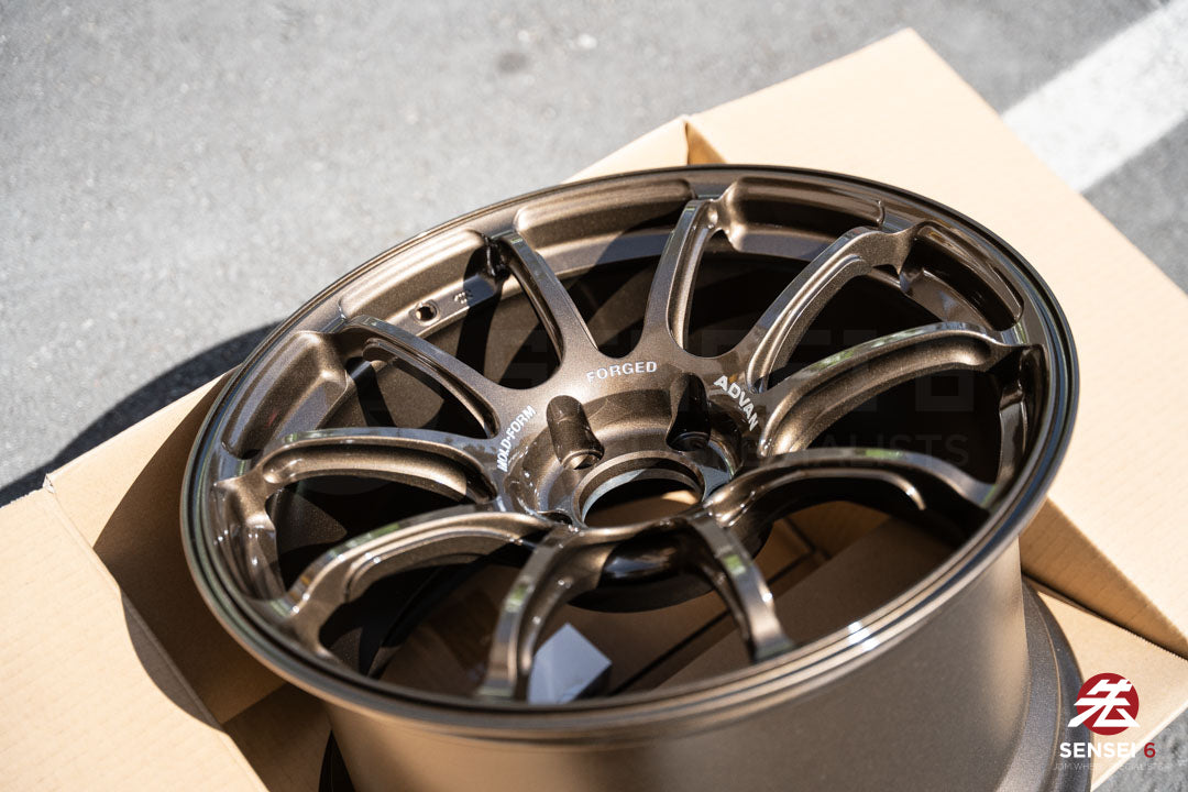 Advan RZ-F2 / 18x10 +40 / 5x114.3 / Bronce Racing Umber