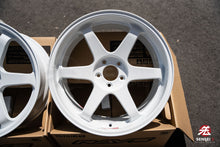 Load image into Gallery viewer, Volk TE37SL / 19x9.5 +22, 19x10.5 +35 / 5x112 / Dash White
