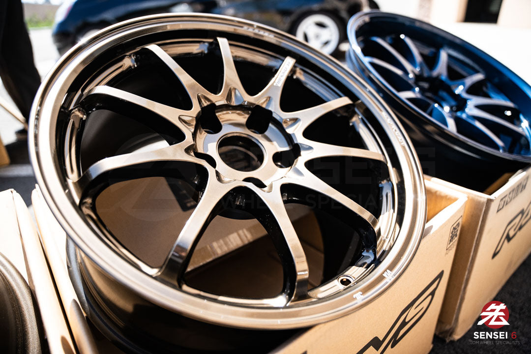 Volk CE28N-Plus / 17x10 +44 / 5x114.3 / Shining Bronze Metal (SZ)