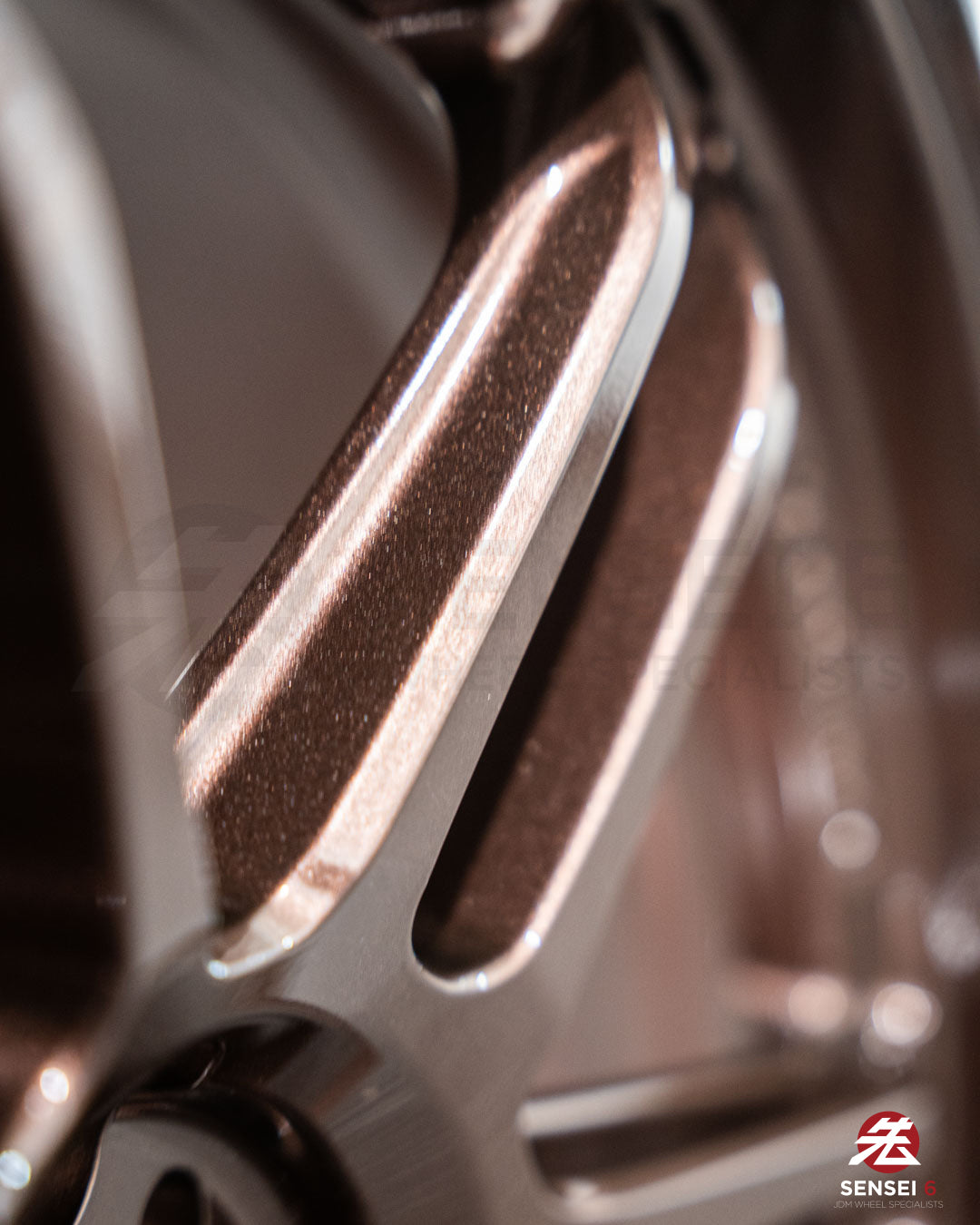 AME Tracer TM02 / 18x9.5 +37 / 5x120 / Deep Bronze