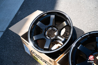 Volk TE37SB / 18x8.5 +22 / 6x139.7 / Pressed Double Black (PW)