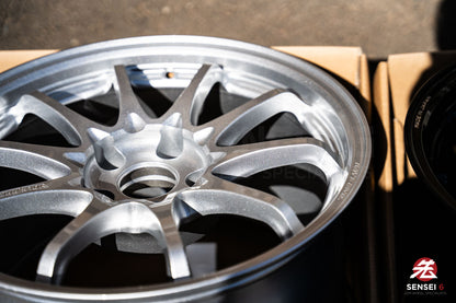 Volk CE28N-Plus / 17x10 +44 / 5x114.3 / ダイヤモンドシルバー (DS)