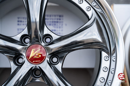 Work VSKF# / 18x9.5 +22, 18x9.5 +21 / 5x114.3 / Brilliant Silver Black (BSB)