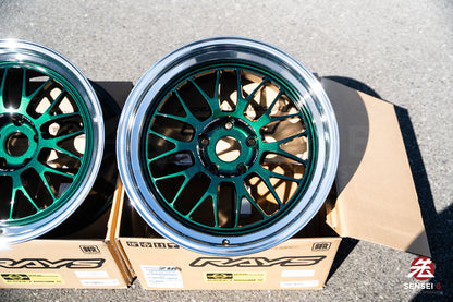 Volk 21A / 18x9.5 +22, 18x10.5 +22 / 5x120 / Racing Green Rim DC (IG)