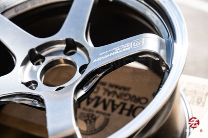 Advan GT Beyond / 18x9.5 +45 / 5x114.3 / Mecanizado y Competición Hyper Black (MHB)