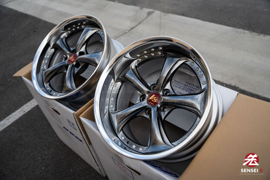 Work VSKF# / 18x9 +16, 18x10 +21 / 5x114.3 / Brilliant Silver Black (BSB)