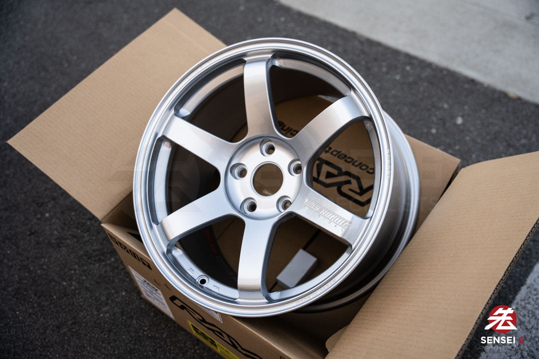 Volk TE37 Saga S-Plus / 18x10 +40 / 5x120 / Diamond Silver (DS)