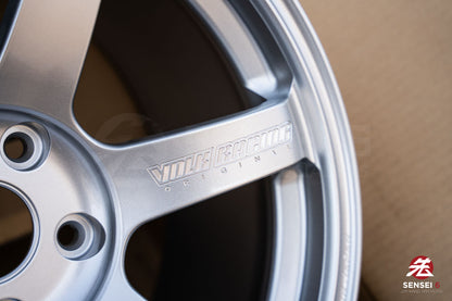 Volk TE37 Saga S-Plus / 18x10 +40 / 5x120 / Diamond Silver (DS)