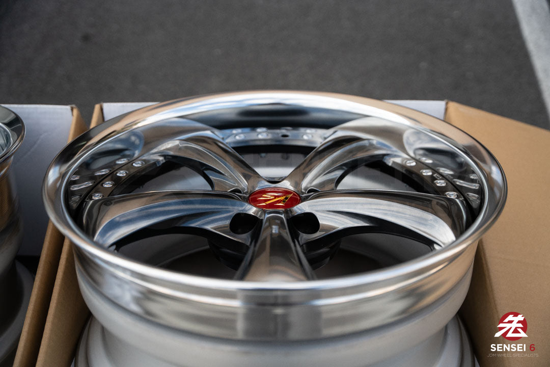 Work VSKF# / 18x9 +16, 18x10 +21 / 5x114.3 / Brilliant Silver Black (BSB)