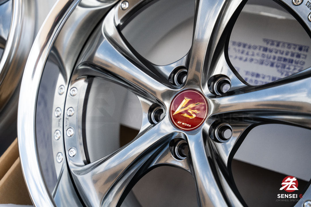 Work VSKF# / 18x9 +16, 18x10 +21 / 5x114.3 / Brilliant Silver Black (BSB)
