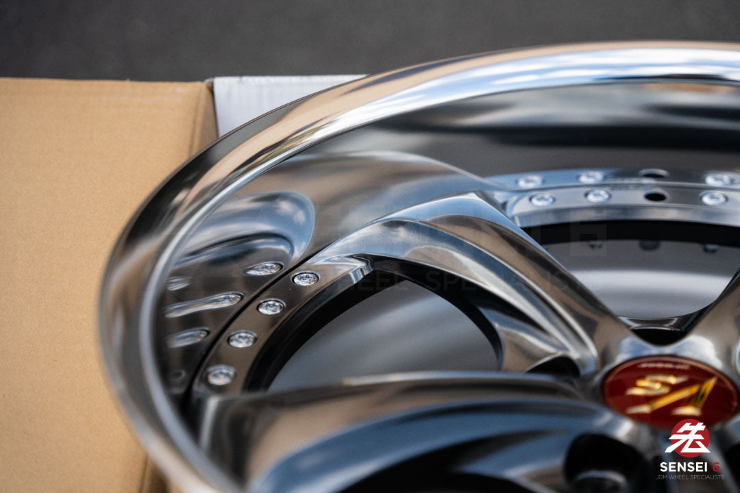 Work VSKF# / 18x9 +16, 18x10 +21 / 5x114.3 / Brilliant Silver Black (BSB)