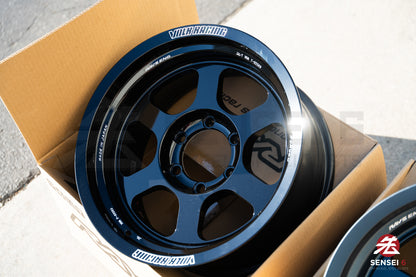 Volk TE37XT M-Spec / 17x8.5 -10 / 6x139.7 / Glossy Black (BK)