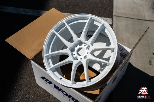 Work Emotion CR Shigoku / 18x9.5 +38 / 5x114.3 / Ice White (ICW)