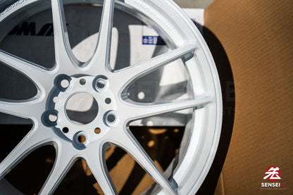 Work Emotion CR Shigoku / 18x9.5 +38 / 5x114.3 / Ice White (ICW)