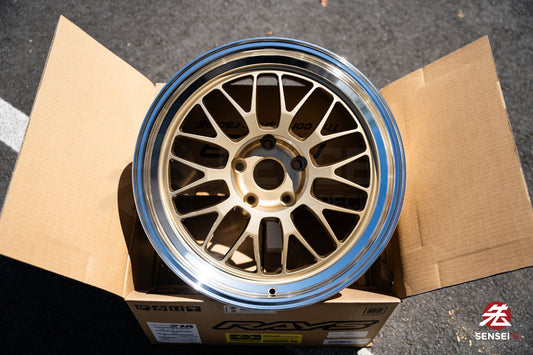 Volk 21A / 18x9.5 +22 / 5x120 / ゴールドリム DC (GO)