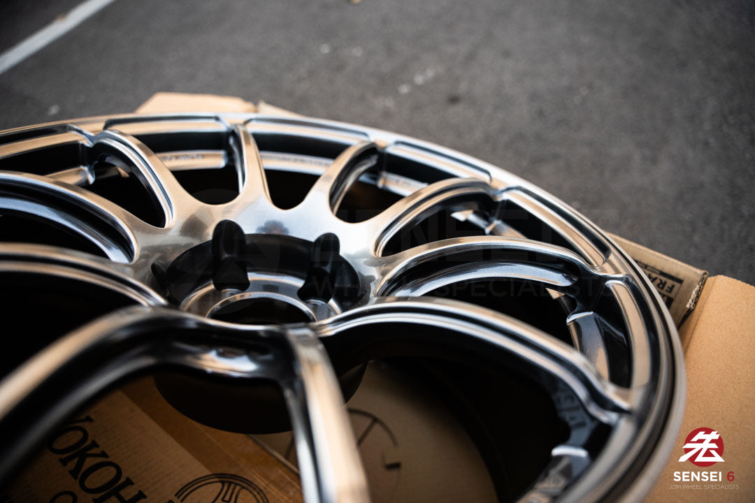 Advan RZII / 18x10 +25 / 5x114.3 / Racing Hyper Black & Ring (HBR)