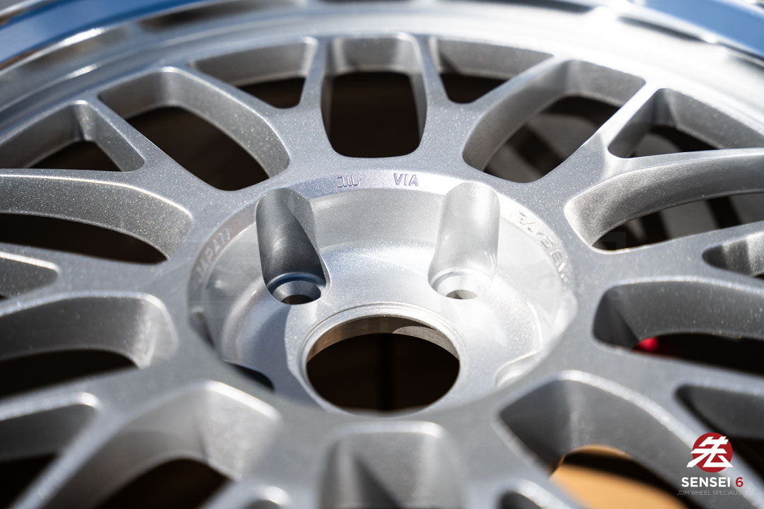 Volk 21A / 18x10.5 +22 / 5x120 / Diamond Silver Rim DC (DS)