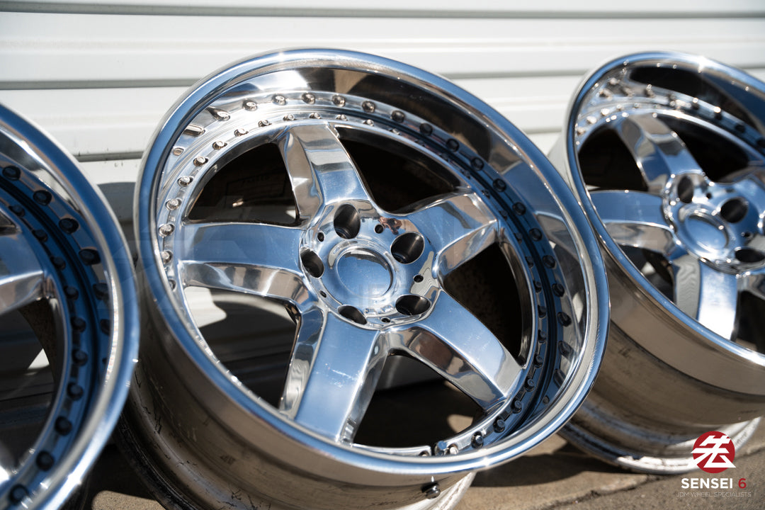 17インチ スターンビースト（中古ホイール）/ 5x114.3 / 17x10 +27 / ハイポリッシュ