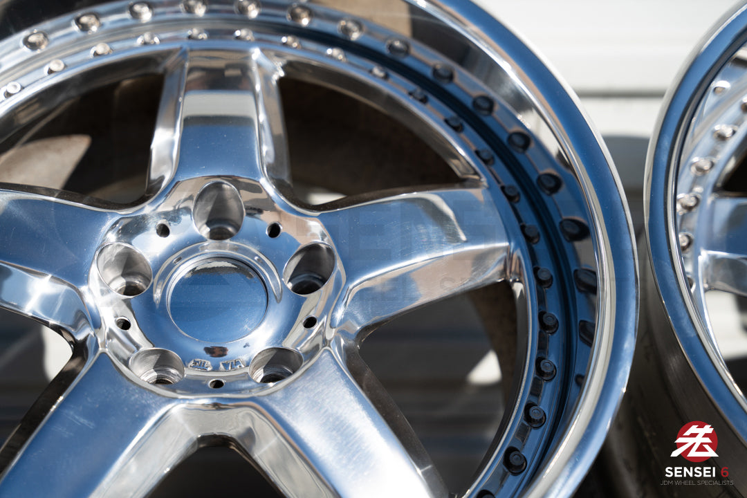 17インチ スターンビースト（中古ホイール）/ 5x114.3 / 17x10 +27 / ハイポリッシュ